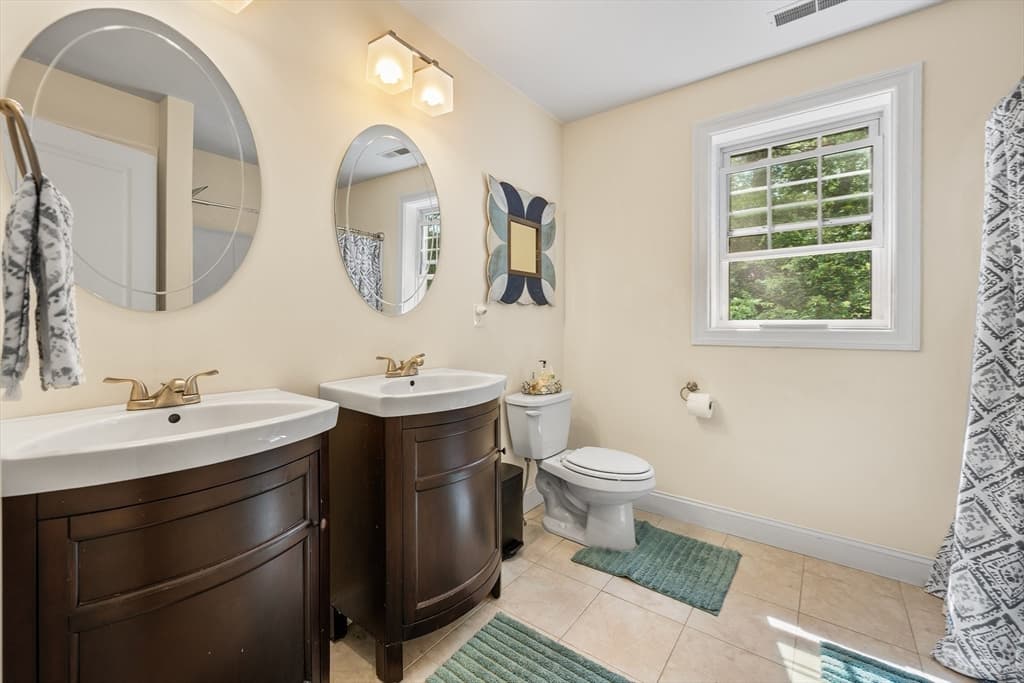 Single Family Residence at 169 High Plain Rd, Andover MA 01810, photo 23 of 40