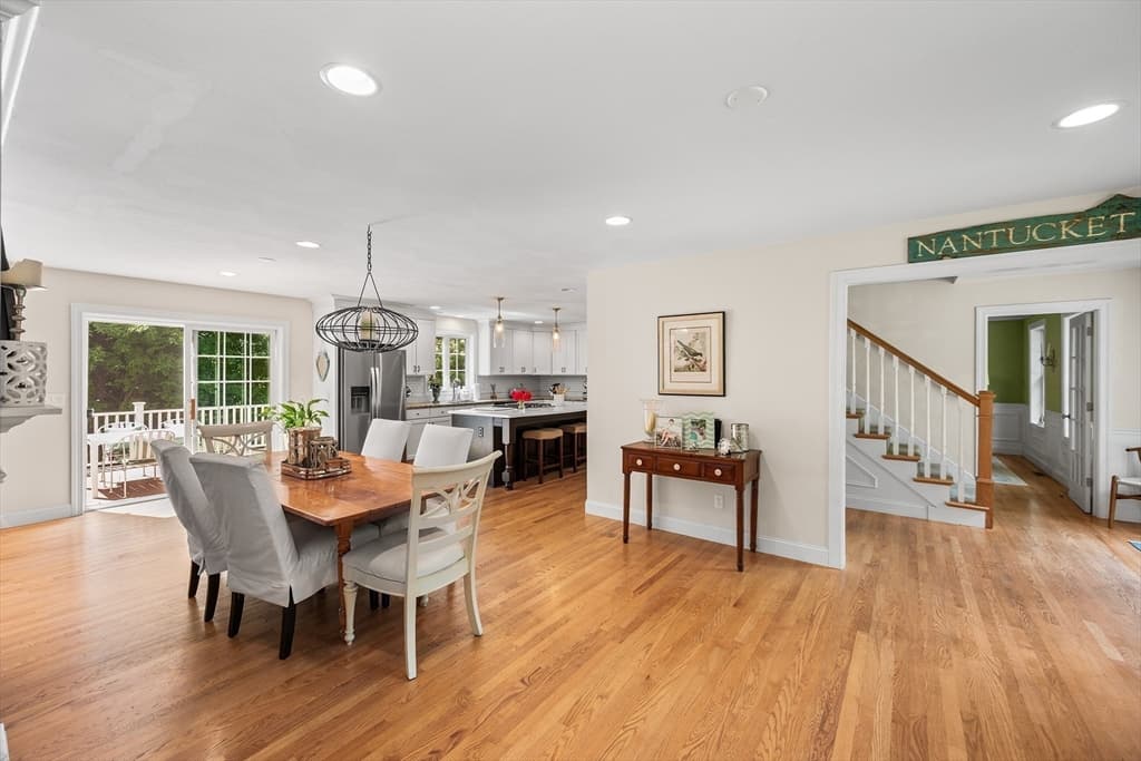 Single Family Residence at 169 High Plain Rd, Andover MA 01810, photo 3 of 40