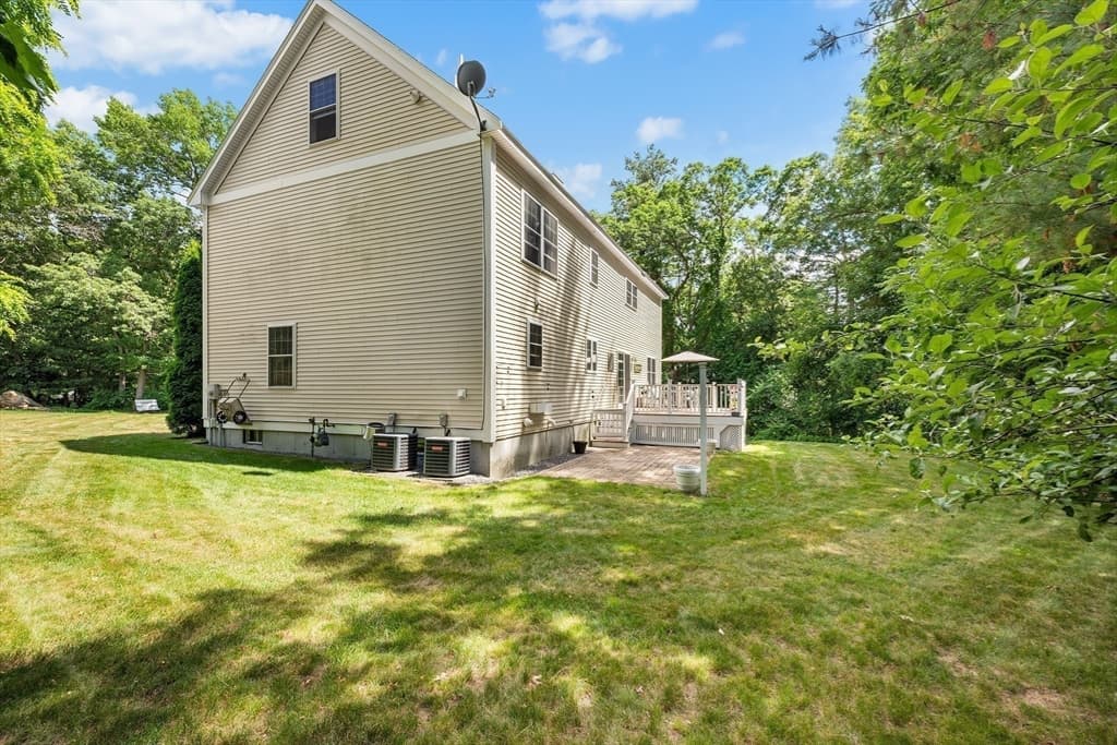 Single Family Residence at 169 High Plain Rd, Andover MA 01810, photo 37 of 40