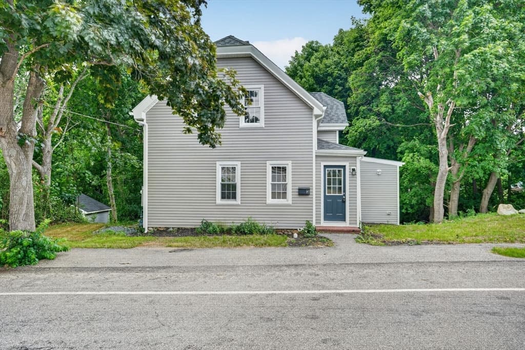 3 Birch Ave, Plymouth MA 02360