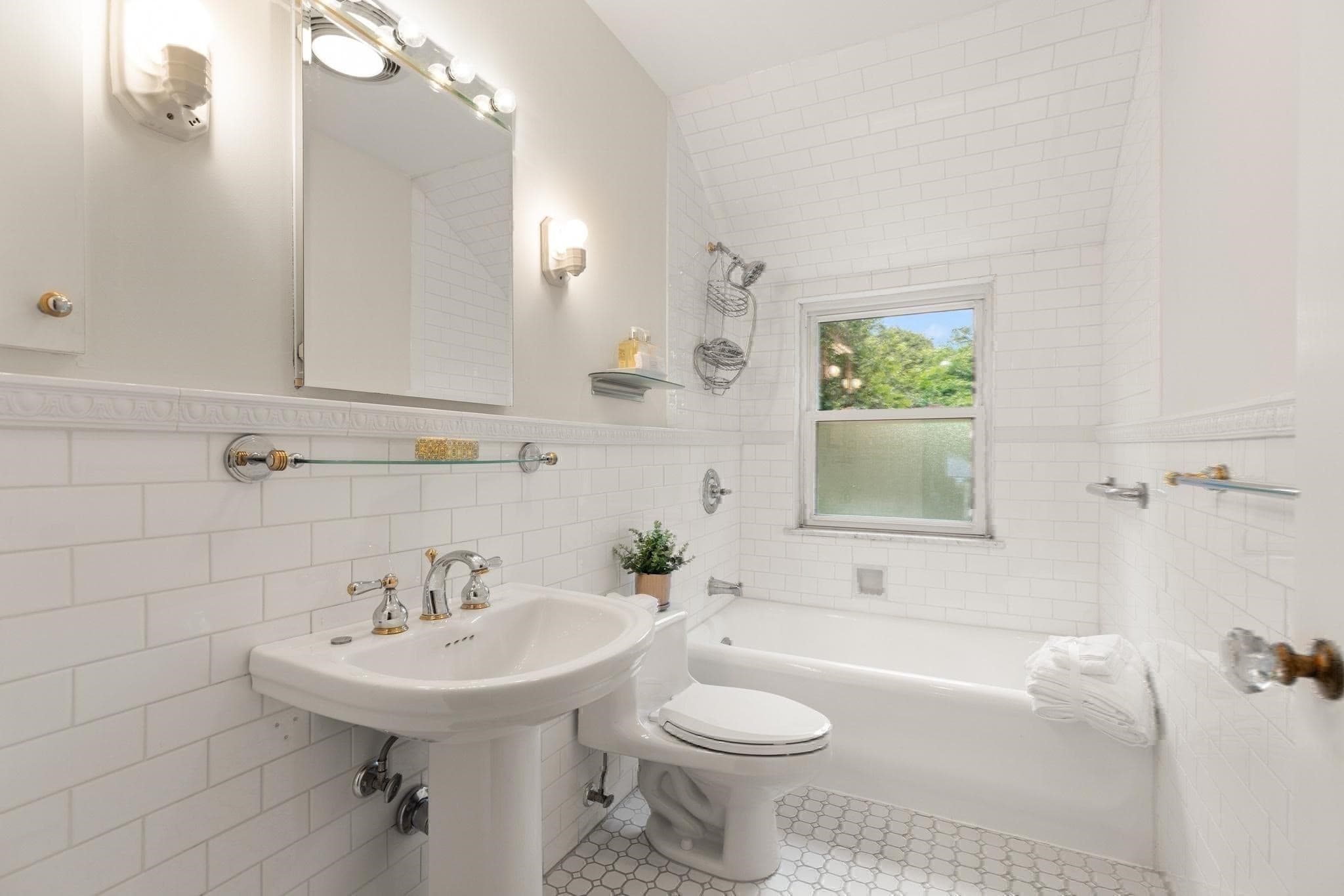 Single Family Residence at 35 Arden Road, Watertown MA 02472, Watertown, photo 18 of 42
