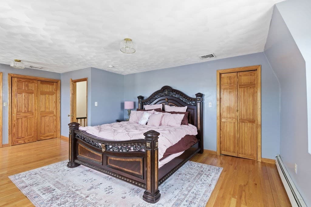 Single Family Residence at 21 Parker St, Boston MA 02129, photo 16 of 36