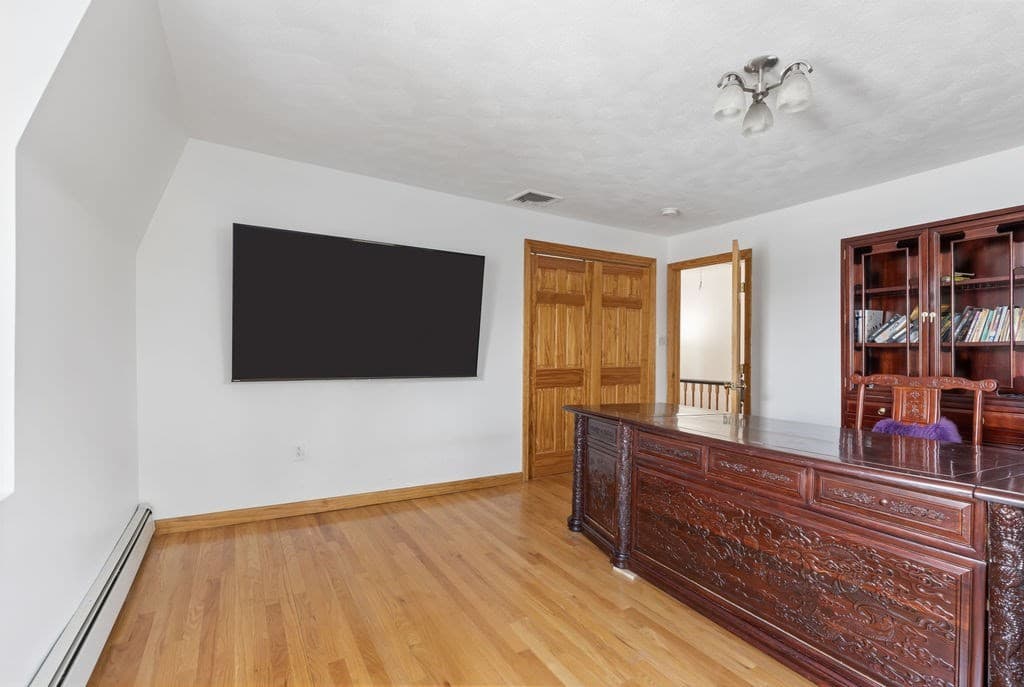 Single Family Residence at 21 Parker St, Boston MA 02129, photo 24 of 36