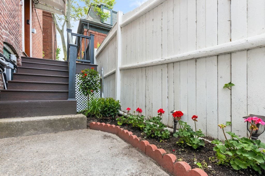 Single Family Residence at 21 Parker St, Boston MA 02129, photo 33 of 36