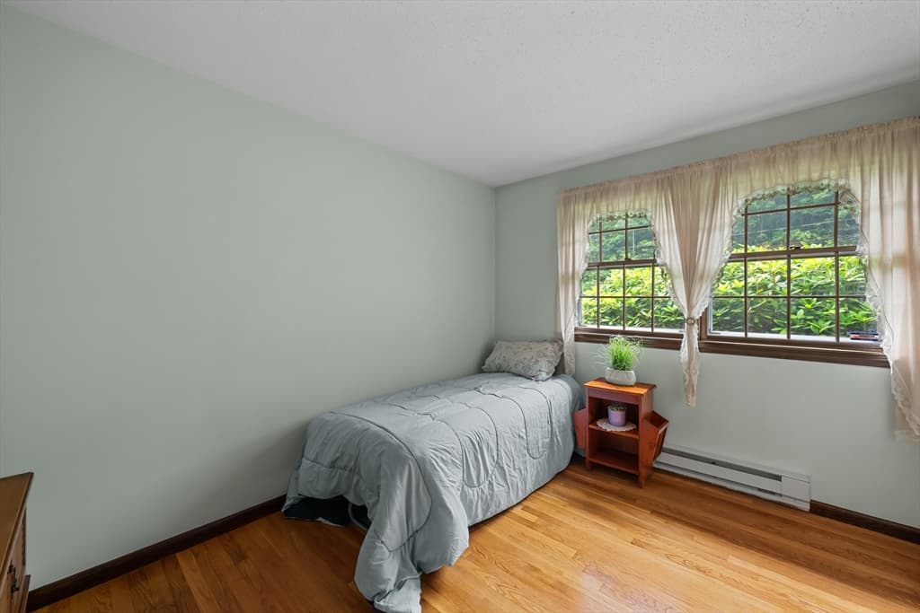 Single Family Residence at 15 Hastings Rd, Spencer MA 01562, Spencer, photo 16 of 39