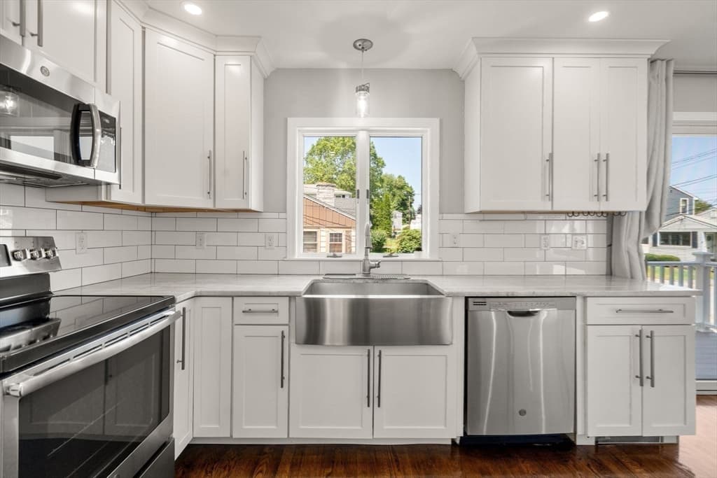 38 Overlook Rd, Waltham MA 02451 photo 7