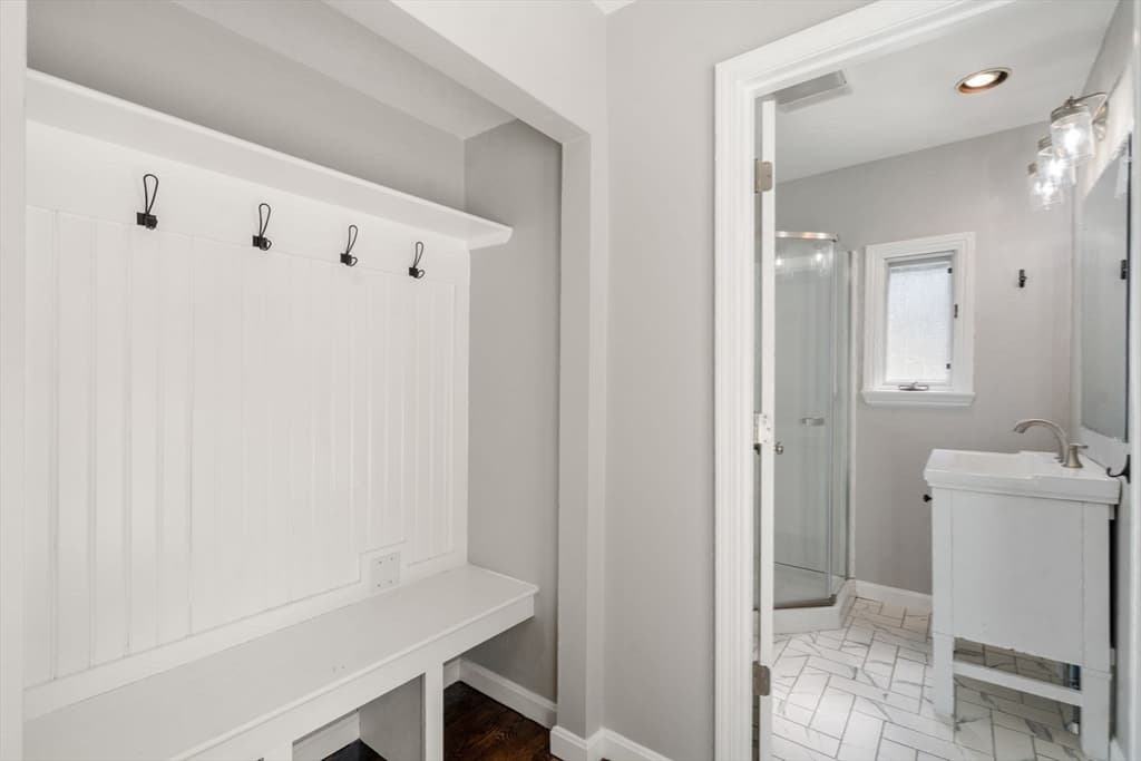 38 Overlook Rd, Waltham MA 02451 photo 15