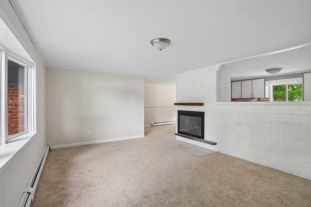 237 Hovenden Ave, Brockton MA 02302 photo 3