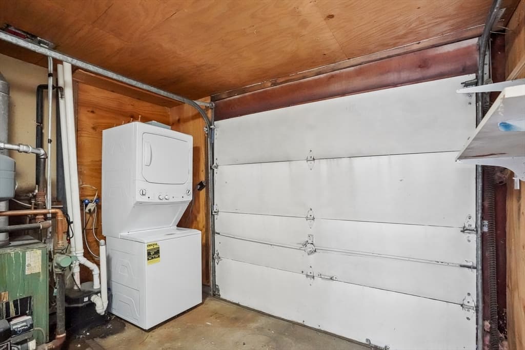 237 Hovenden Ave, Brockton MA 02302 photo 21