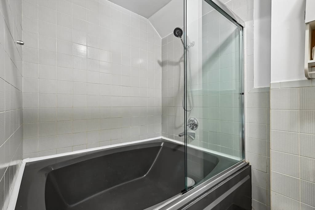 325 Mammoth Rd # 3, Lowell MA 01854 photo 21
