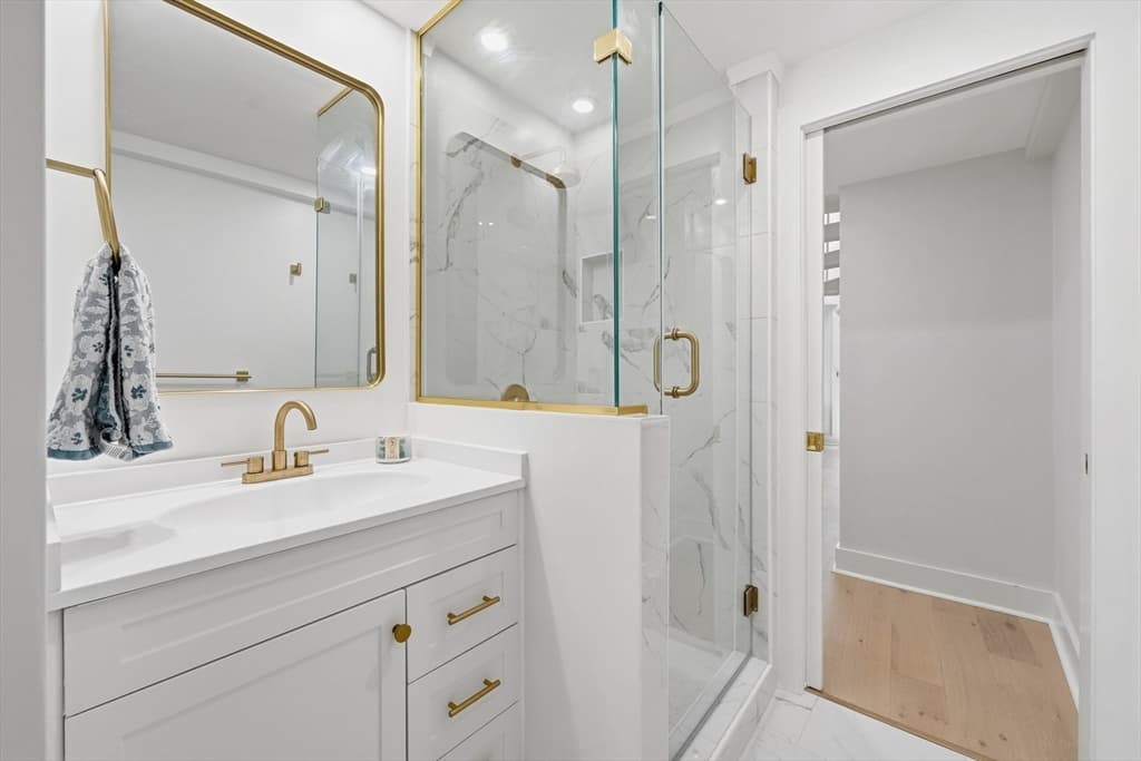 15 Cazenove St # 1, Boston MA 02116 photo 13
