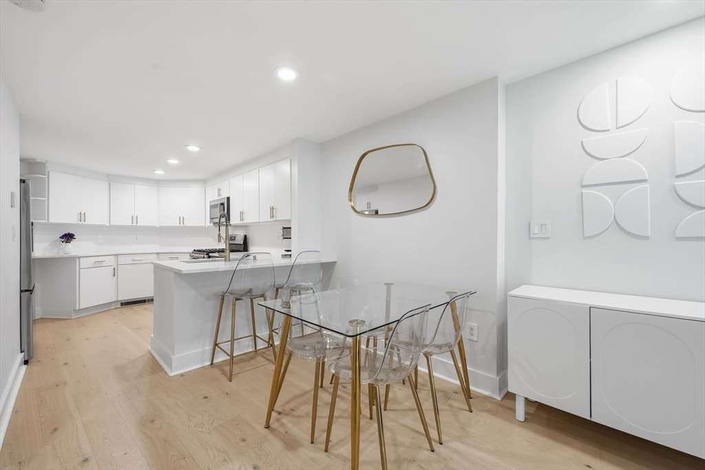 15 Cazenove St # 1, Boston MA 02116 photo 8
