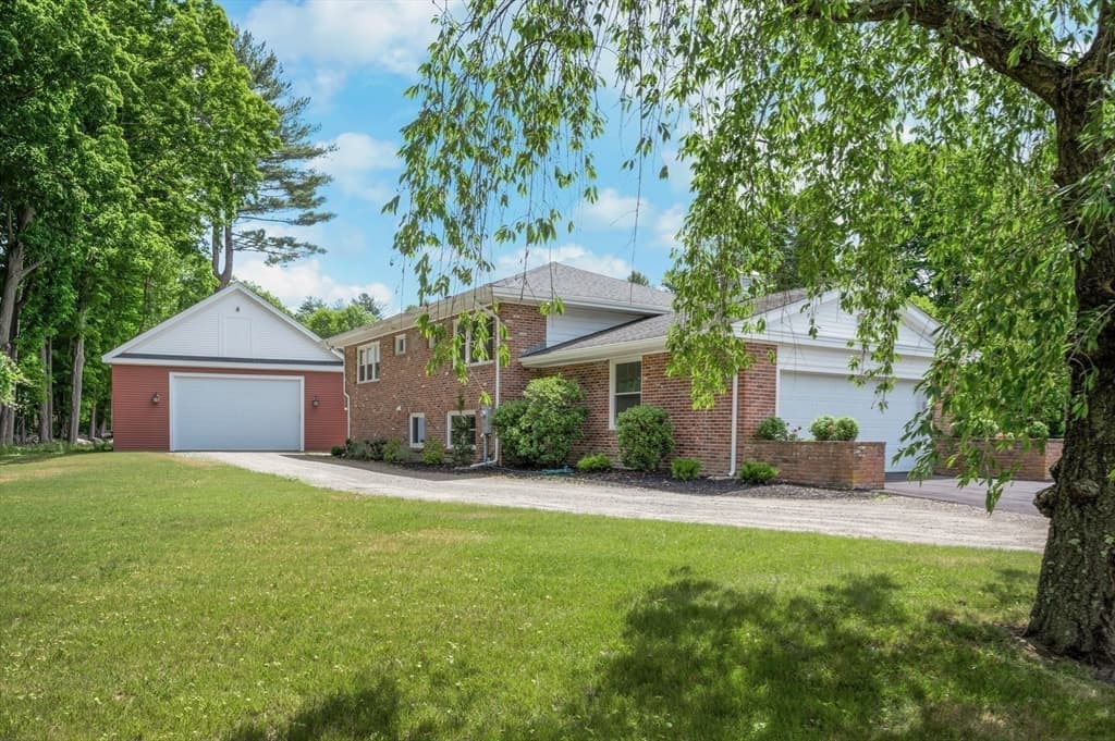 755 Main Street, Hanover MA 02339