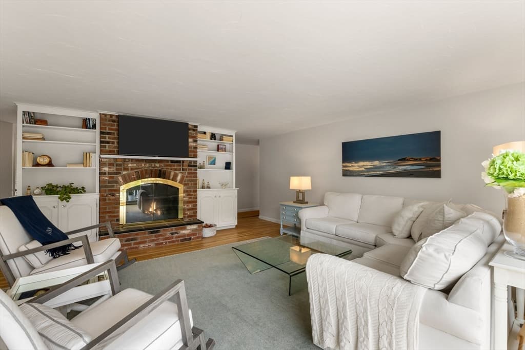 Single Family Residence at 240 Riverview Drive, Chatham MA 02633, Chatham, photo 14 of 26