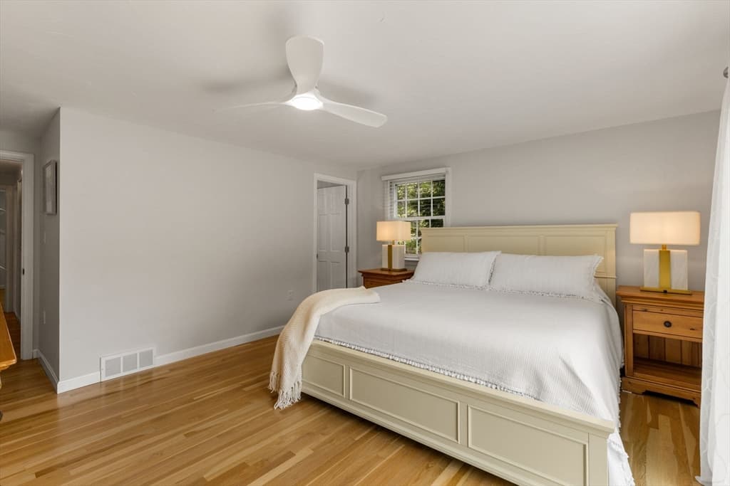 Single Family Residence at 240 Riverview Drive, Chatham MA 02633, Chatham, photo 15 of 26