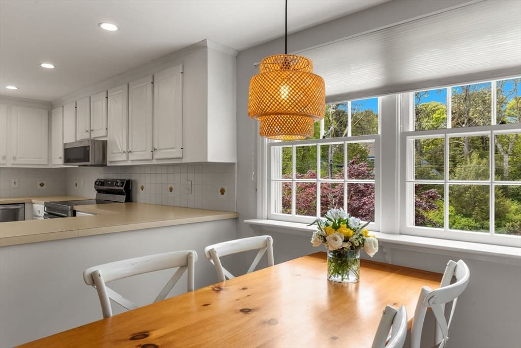 Single Family Residence at 240 Riverview Drive, Chatham MA 02633, Chatham, photo 8 of 26