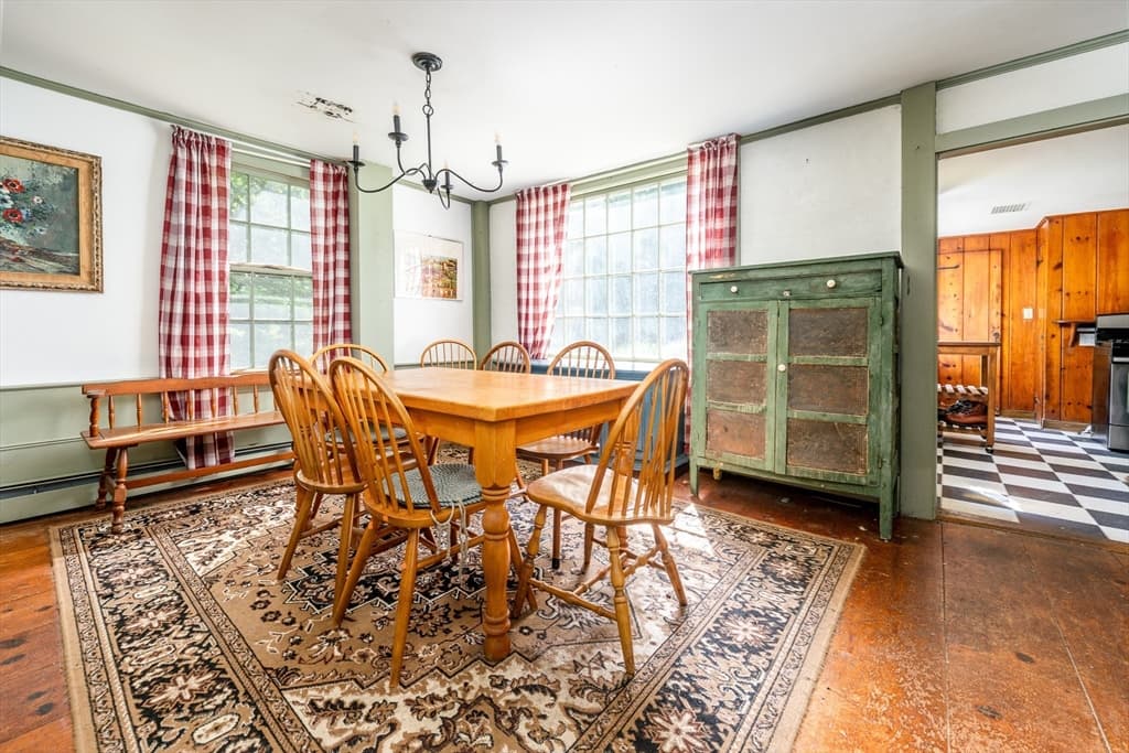 Single Family Residence at 228 Phinneys Ln, Barnstable MA 02632, photo 13 of 33