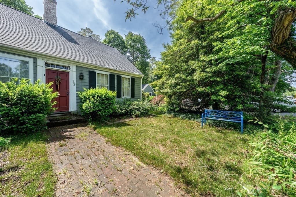 Single Family Residence at 228 Phinneys Ln, Barnstable MA 02632, photo 28 of 33