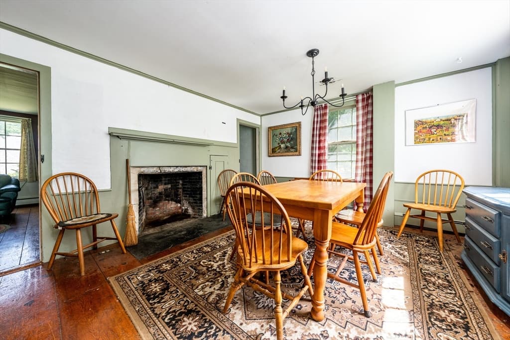 Single Family Residence at 228 Phinneys Ln, Barnstable MA 02632, photo 14 of 33
