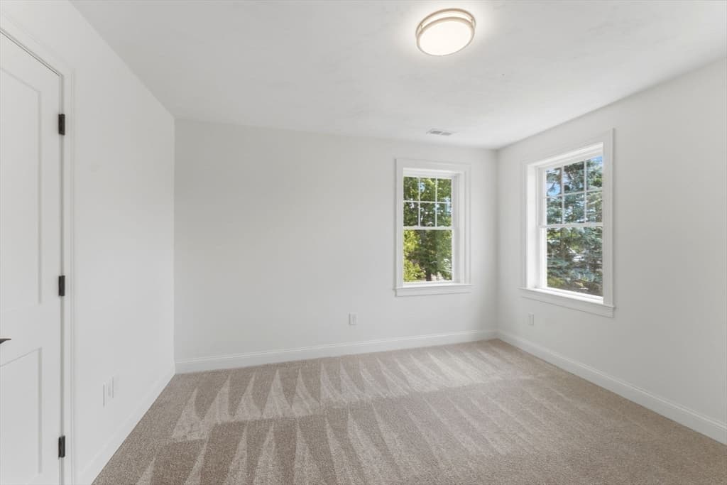 36 Colonial Rd., Webster MA 01570 photo 23