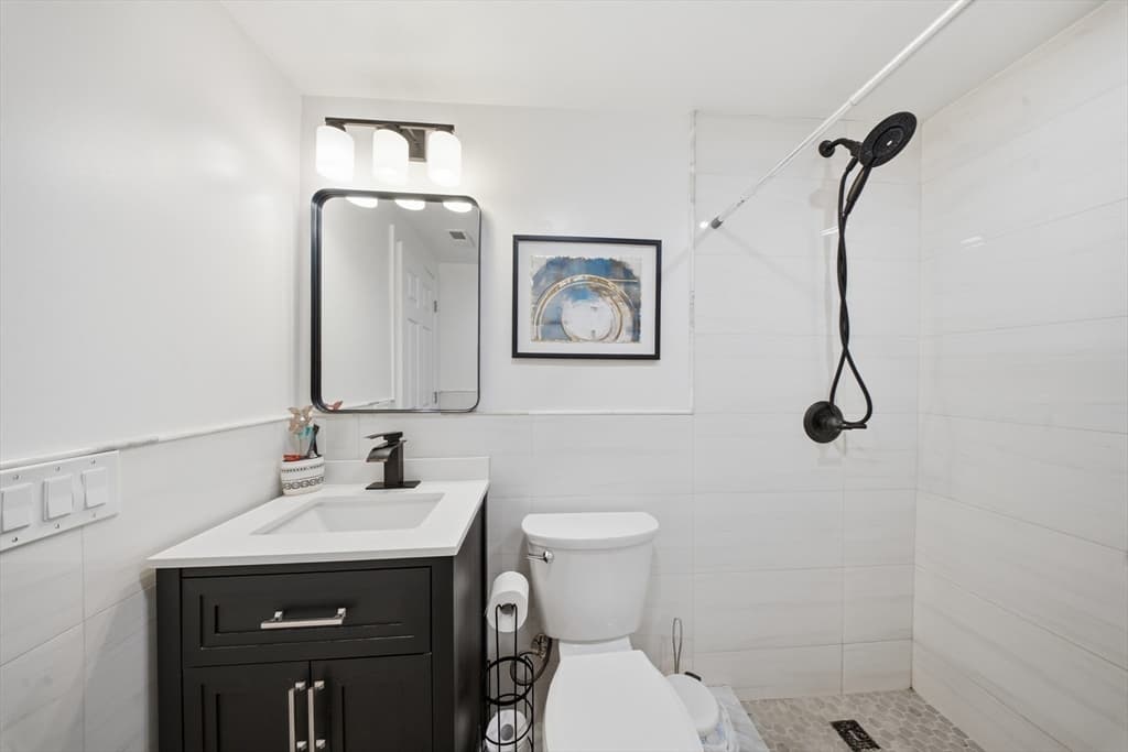 Single Family Residence at 89 Charles St, Leicester MA 01524, Leicester, photo 23 of 33