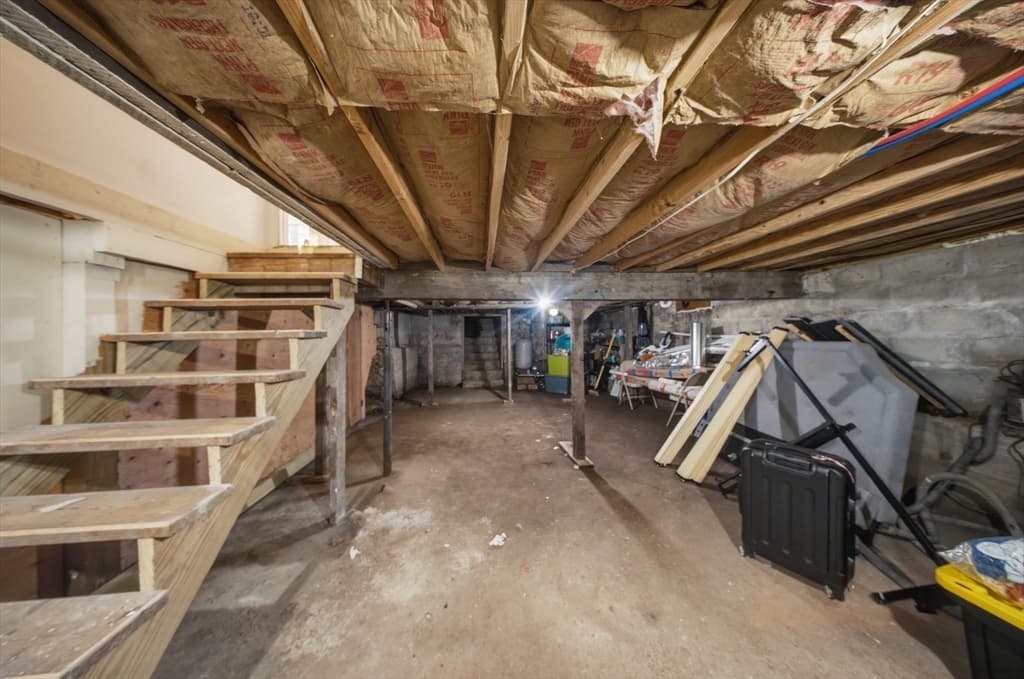 Single Family Residence at 89 Charles St, Leicester MA 01524, Leicester, photo 24 of 33