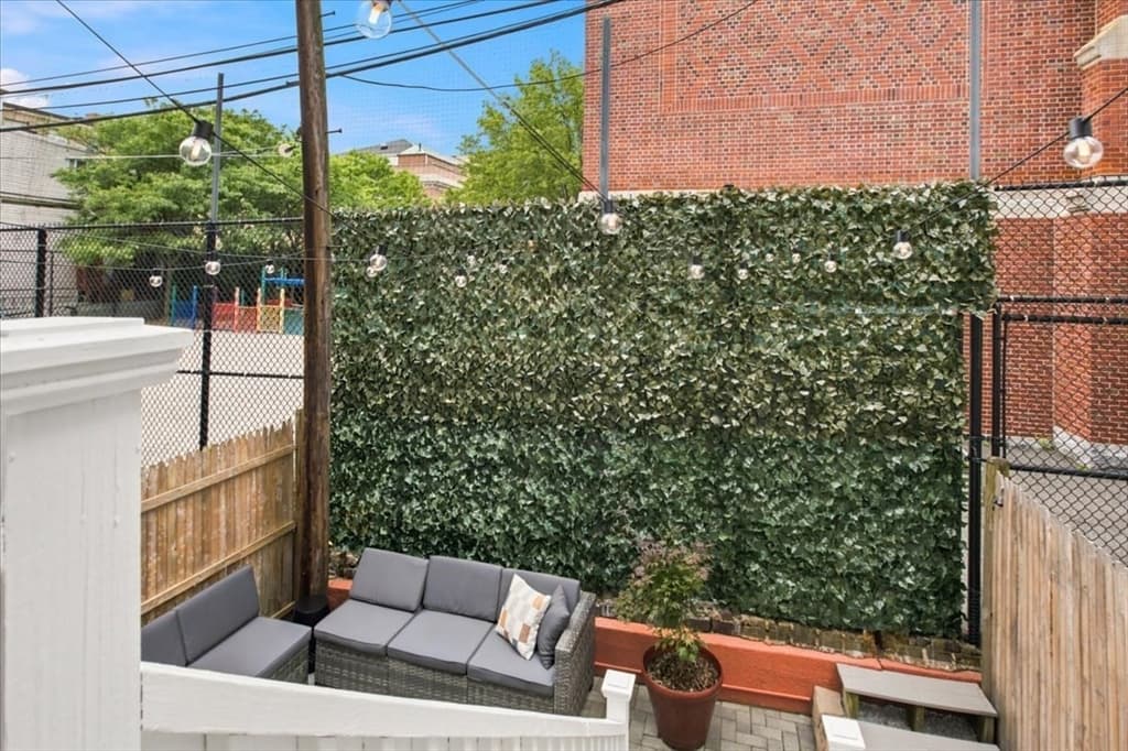 Condominium at 48 Chelsea St # 1, Boston MA 02128, Boston, photo 23 of 28