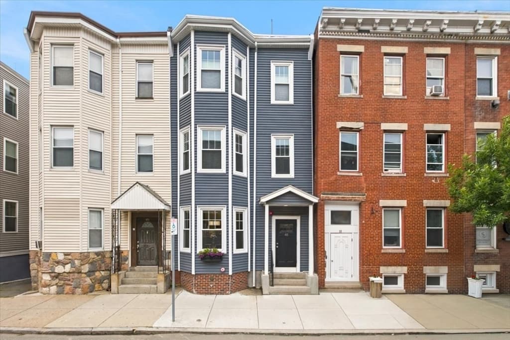 Condominium at 48 Chelsea St # 1, Boston MA 02128, Boston, photo 5 of 28