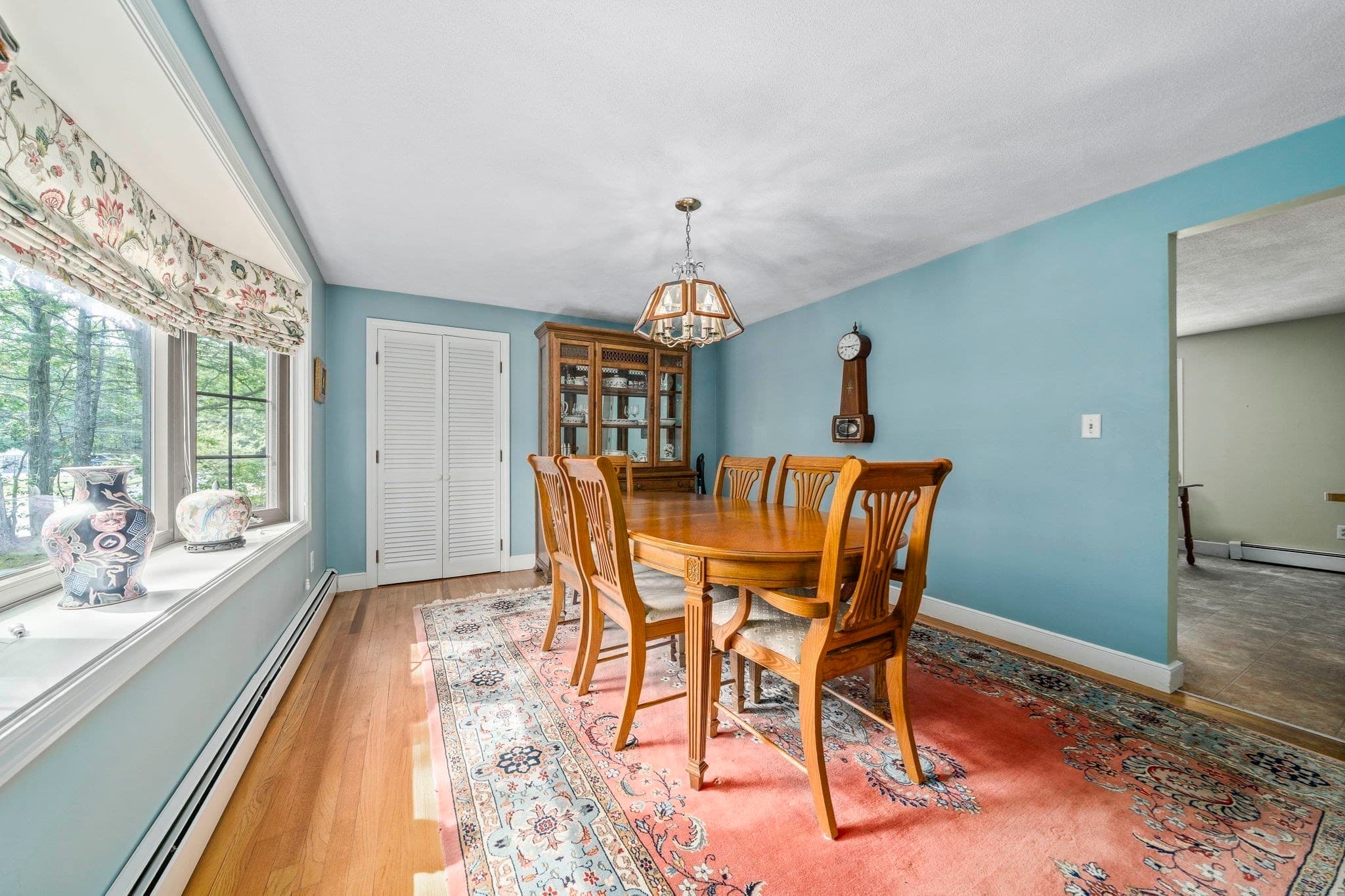 Single Family Residence at 37 Michele Ln, Braintree MA 02184, photo 9 of 38