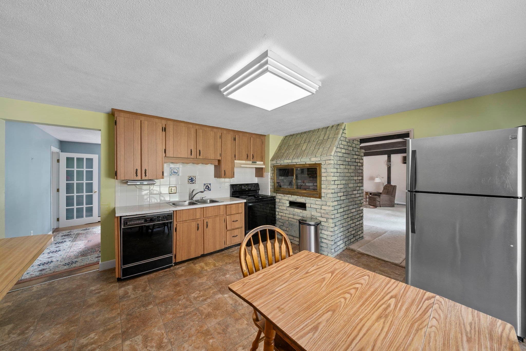 Single Family Residence at 37 Michele Ln, Braintree MA 02184, photo 11 of 38