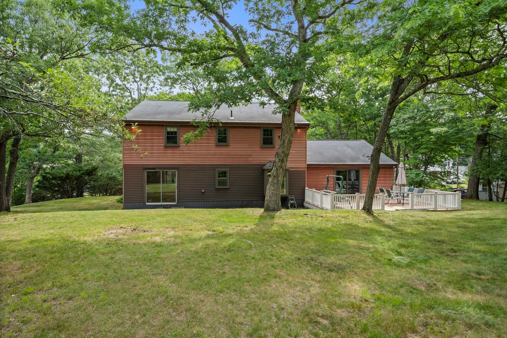 Single Family Residence at 37 Michele Ln, Braintree MA 02184, photo 29 of 38