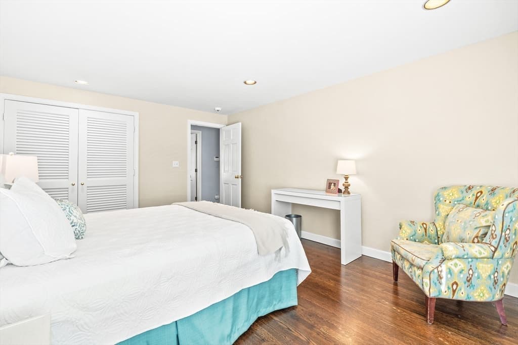 10 Colgate Rd, Wellesley MA 02482 photo 17