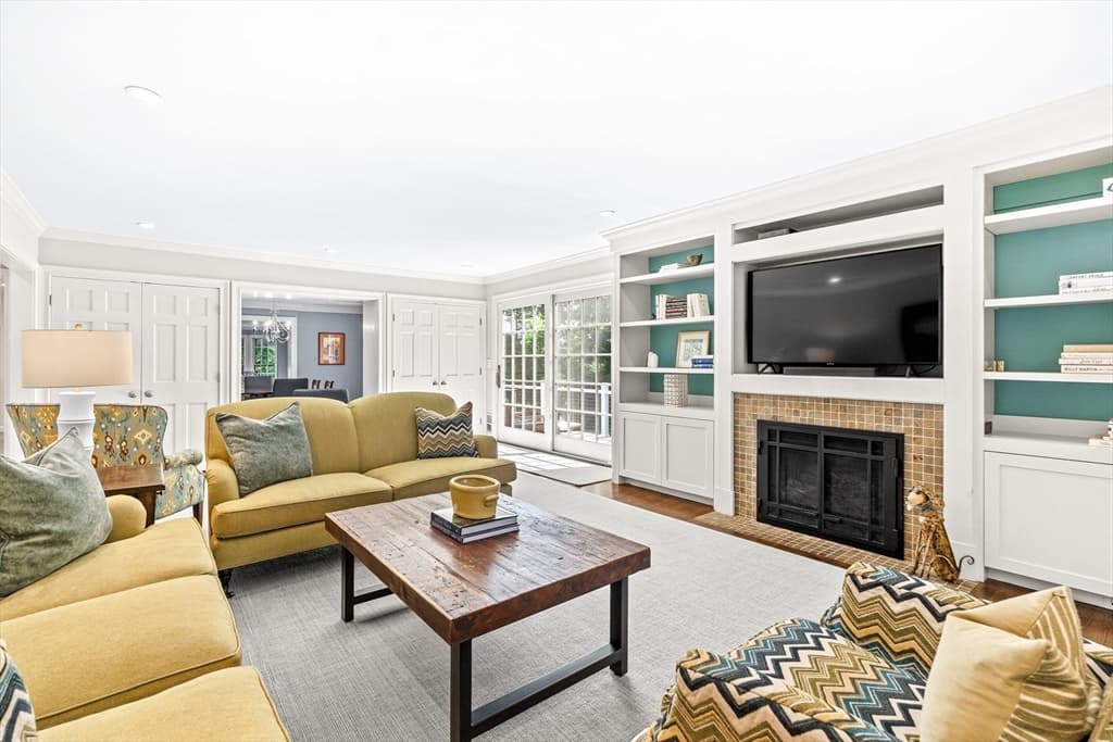10 Colgate Rd, Wellesley MA 02482 photo 9