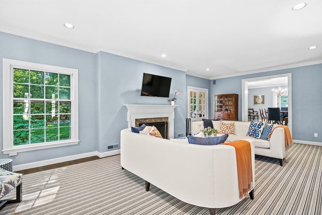 10 Colgate Rd, Wellesley MA 02482 photo 4