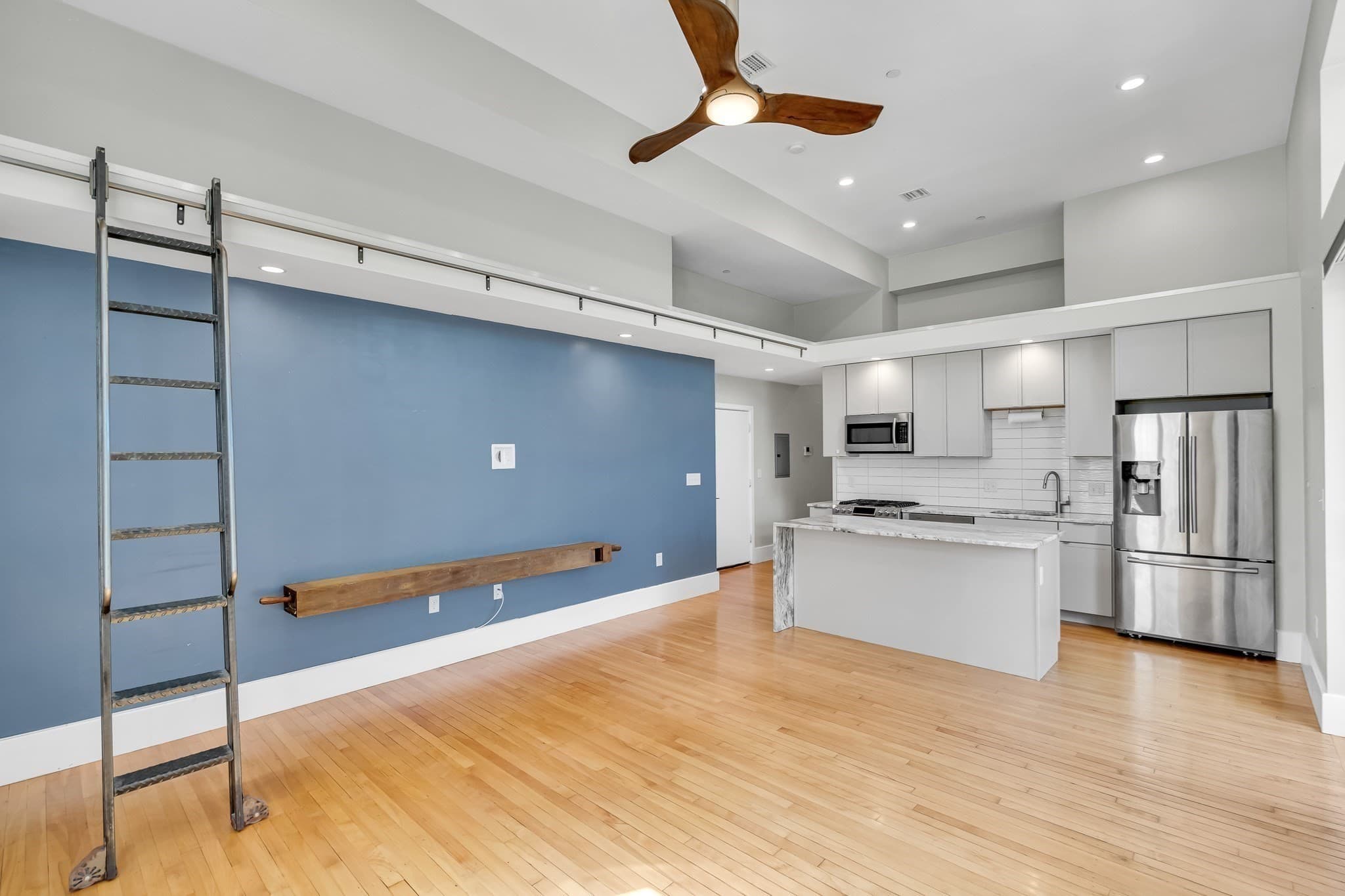 Condominium at 204 Spencer Ave # 6, Chelsea MA 02150, Chelsea, photo 3 of 41