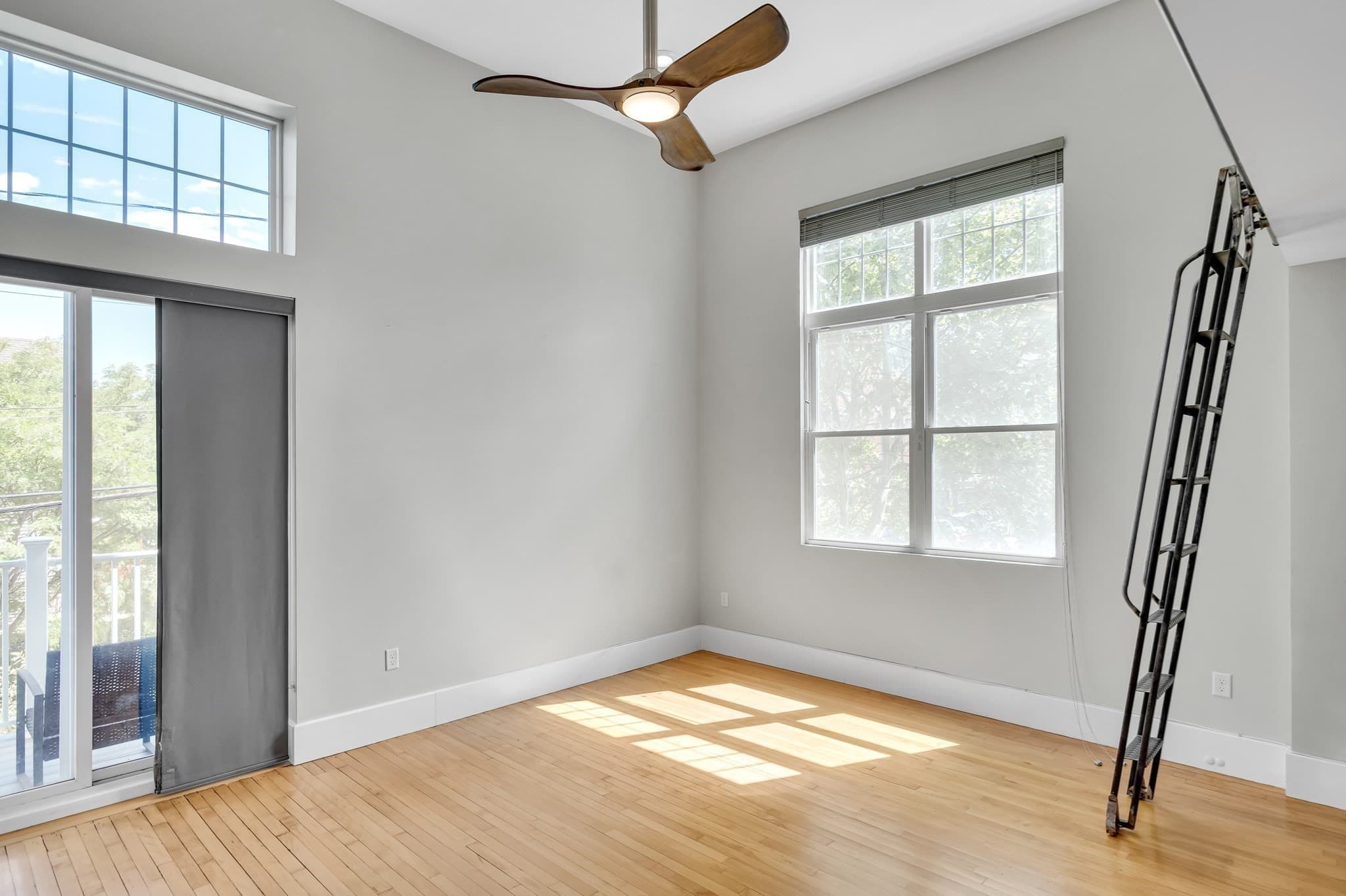 Condominium at 204 Spencer Ave # 6, Chelsea MA 02150, Chelsea, photo 10 of 41