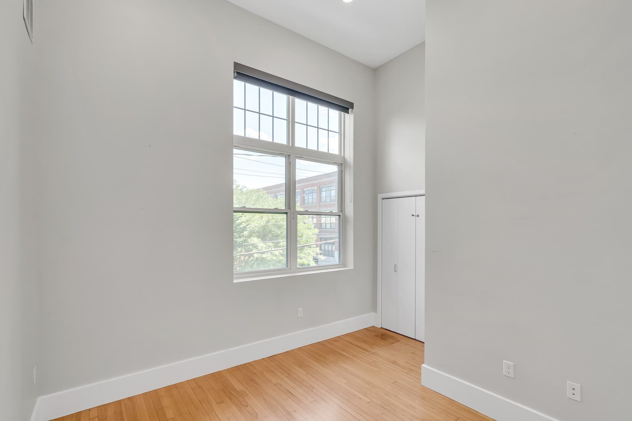 Condominium at 204 Spencer Ave # 6, Chelsea MA 02150, Chelsea, photo 18 of 41