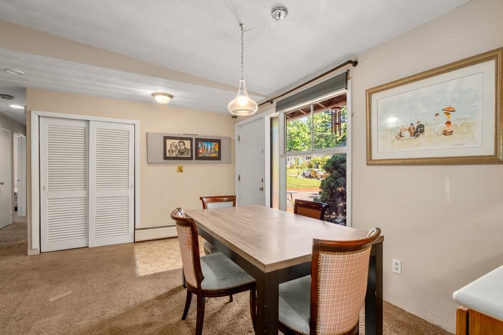 Single Family Residence at 11 Ruth Dr, Framingham MA 01701, Framingham, photo 10 of 37