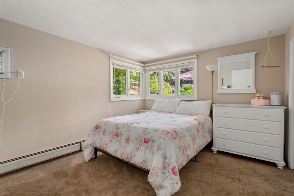 Single Family Residence at 11 Ruth Dr, Framingham MA 01701, Framingham, photo 21 of 37
