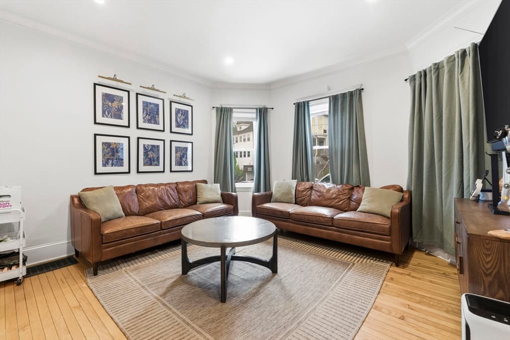 Single Family Residence at 9 Westmore Rd, Boston MA 02126, Boston, photo 7 of 33