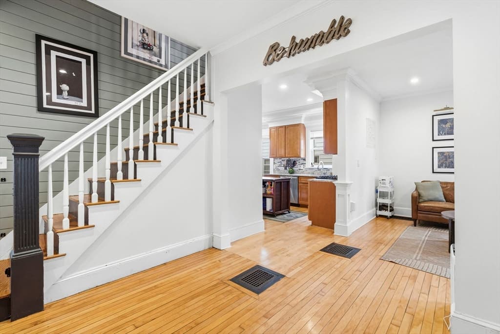 Single Family Residence at 9 Westmore Rd, Boston MA 02126, Boston, photo 3 of 33
