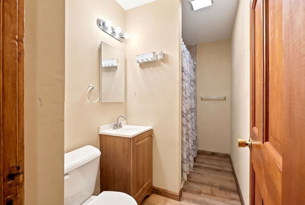 3 Family at 5 Rowell St, Boston MA 02125, Boston, photo 16 of 40