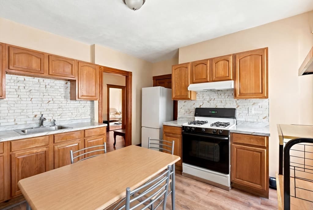 3 Family at 5 Rowell St, Boston MA 02125, Boston, photo 5 of 40