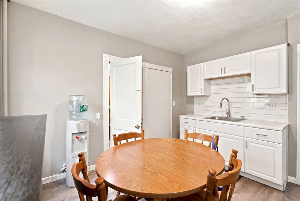 3 Family at 5 Rowell St, Boston MA 02125, Boston, photo 4 of 40