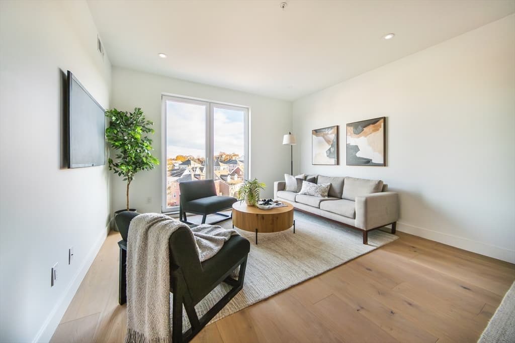 Condominium at 66 Mcgrath # 507, Quincy MA 02169, photo 10 of 30