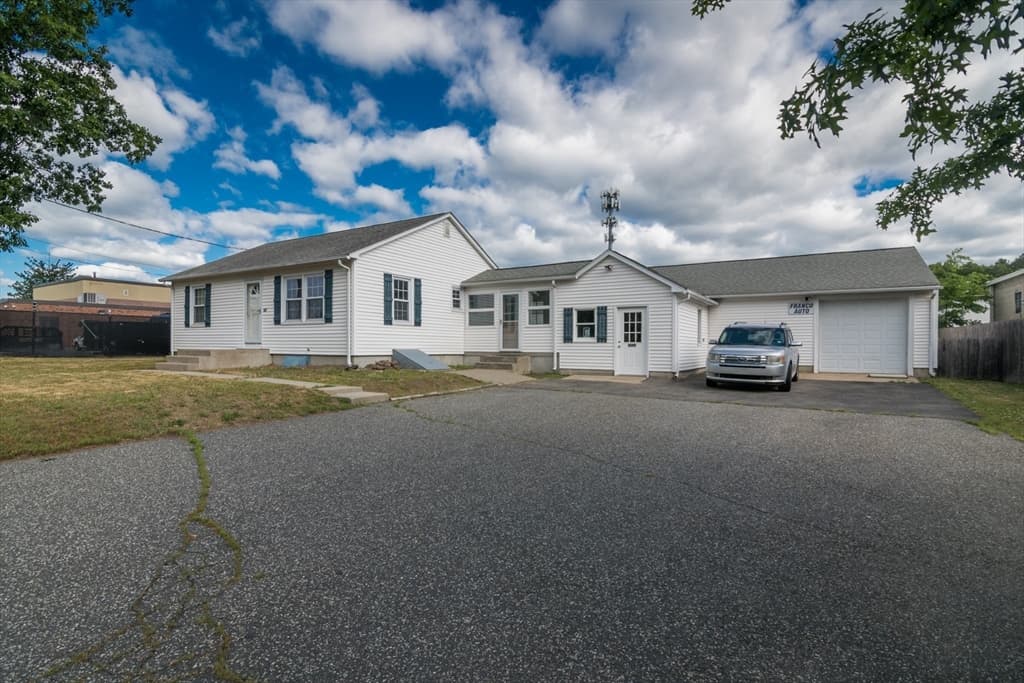 248 Laconia Street, Springfield MA 01129 photo 5