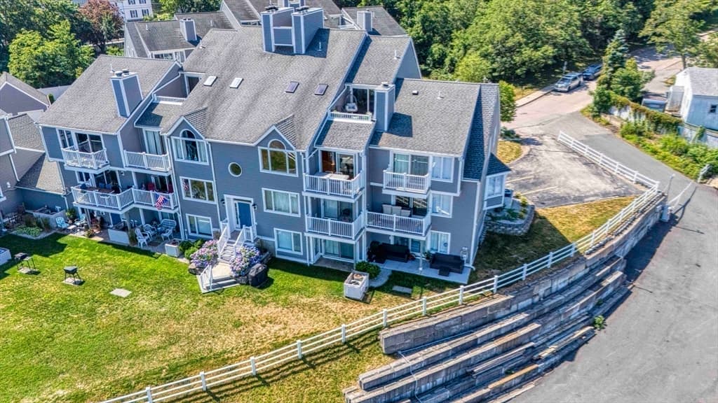 700 Shore Dr # 306, Fall River MA 02721 photo 32