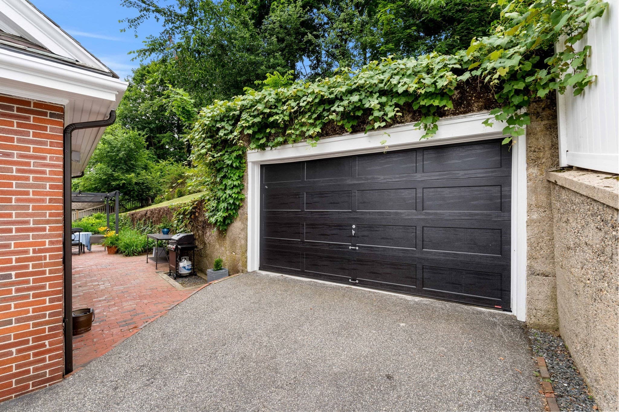 Single Family Residence at 42 Old Mystic Street, Arlington MA 02474, Arlington, photo 5 of 42