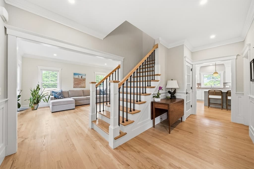 Single Family Residence at 4 Whitcomb Street, Natick MA 01760, Natick, photo 16 of 42