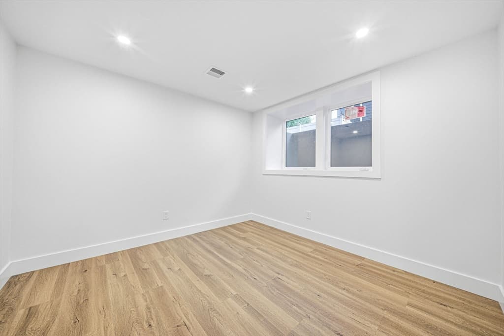 52-54 Rangeley Rd, Newton MA 02465 photo 19